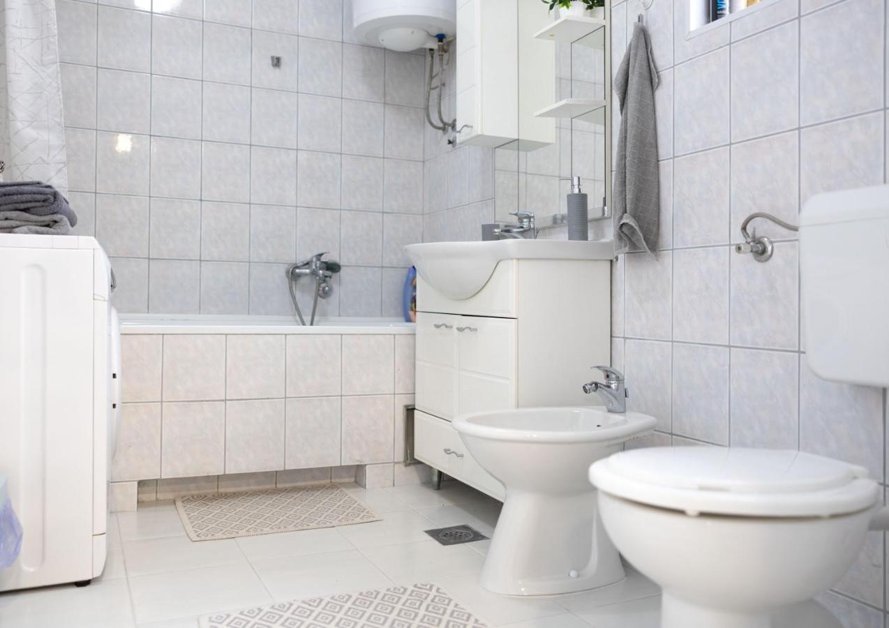 Apartment Teatar トゥズラ エクステリア 写真